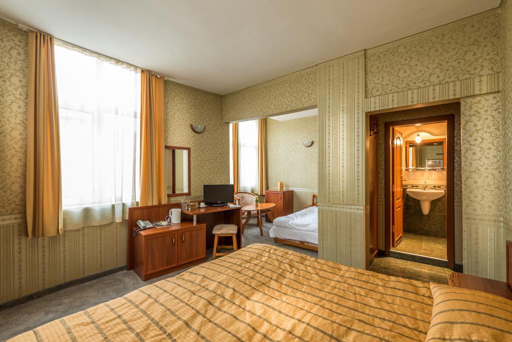 Family Hotel Chiplakoff Бургас Экстерьер фото